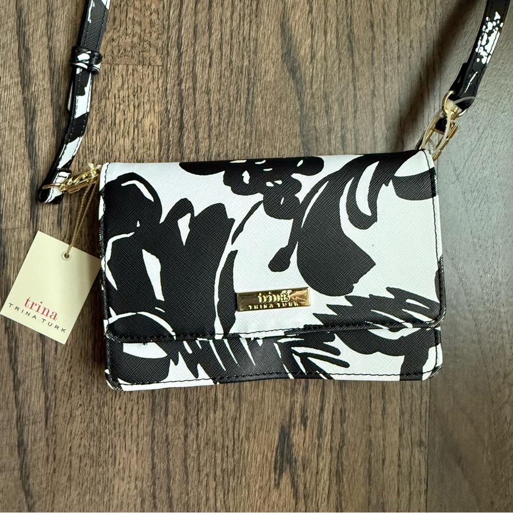 Trina Turk Stylish Black and White Crossbody Bag - Picture 2 of 9